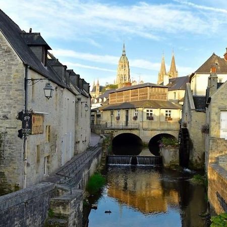 Maison De Ville Chaleureuse Au Coeur De Bayeux Kültér fotó