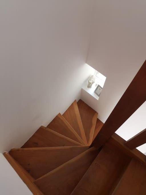 Maison De Ville Chaleureuse Au Coeur De Bayeux Kültér fotó