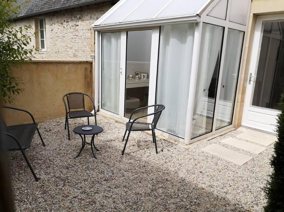 Maison De Ville Chaleureuse Au Coeur De Bayeux Kültér fotó
